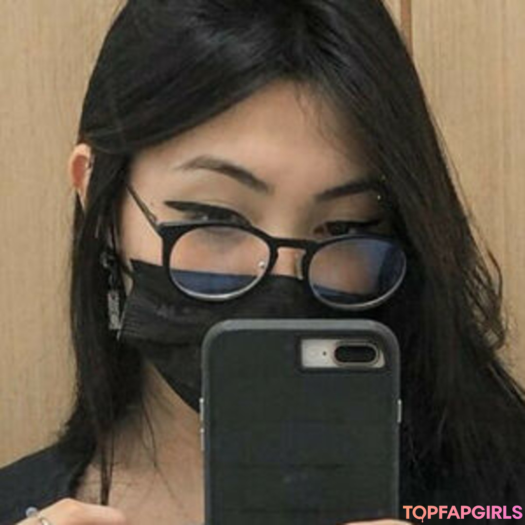 Milene Megumi xxx actress img