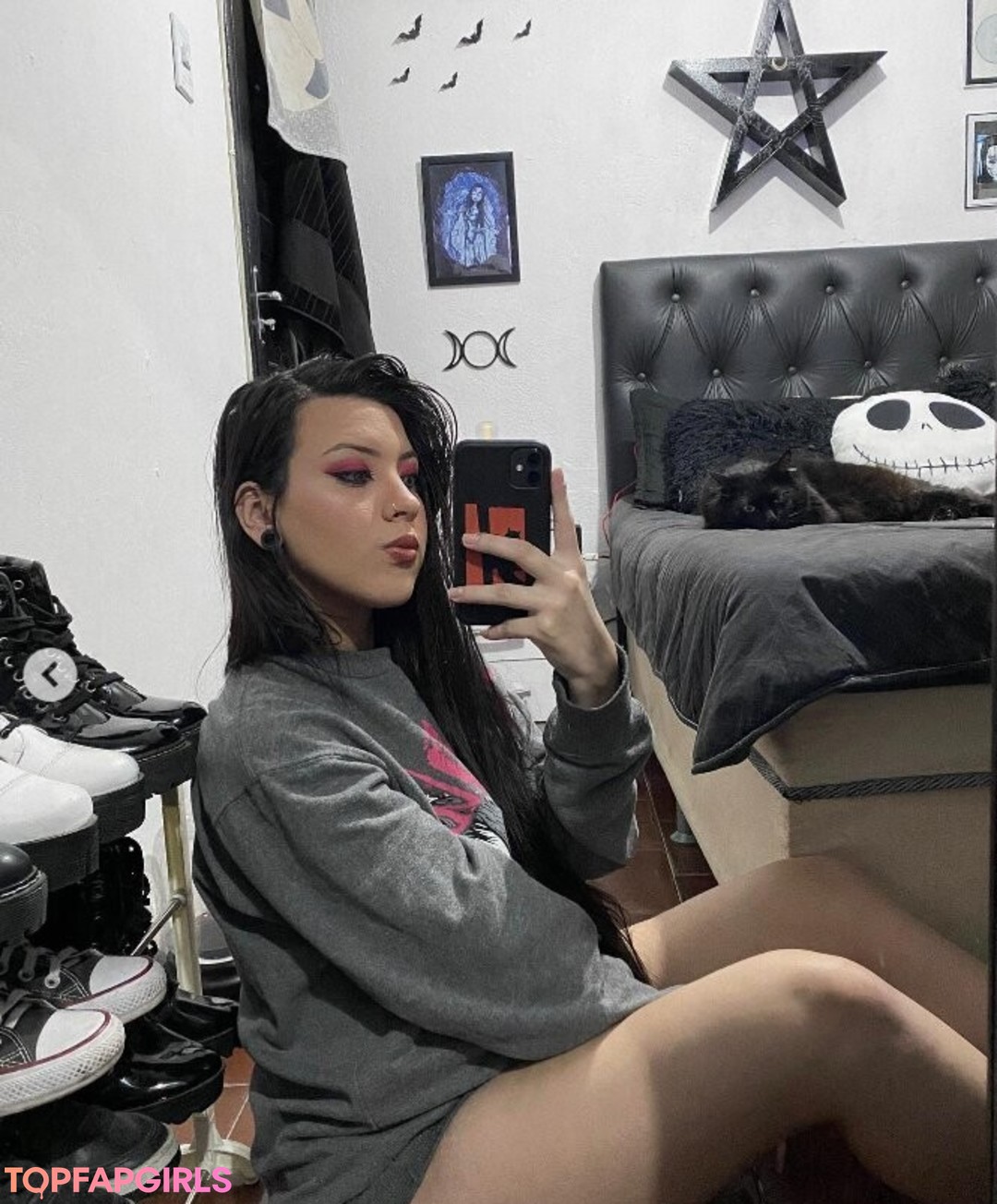 asian milf onlyfans erotic photos