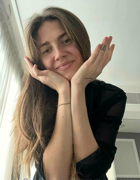 aminavalentino pornstar beautiful images