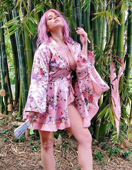 aedanraynevip porn actress image