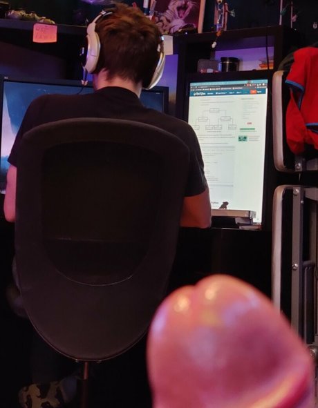 acoupleofguys exclusive actress galleries