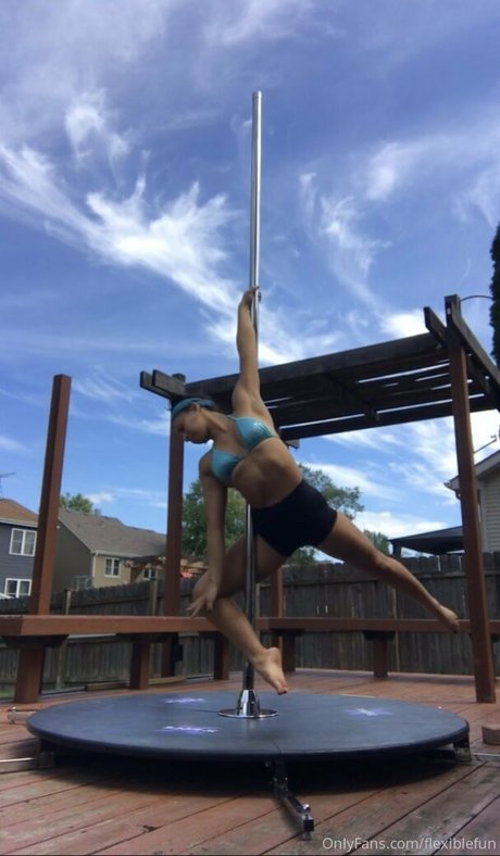 hot asian onlyfans nudes photos