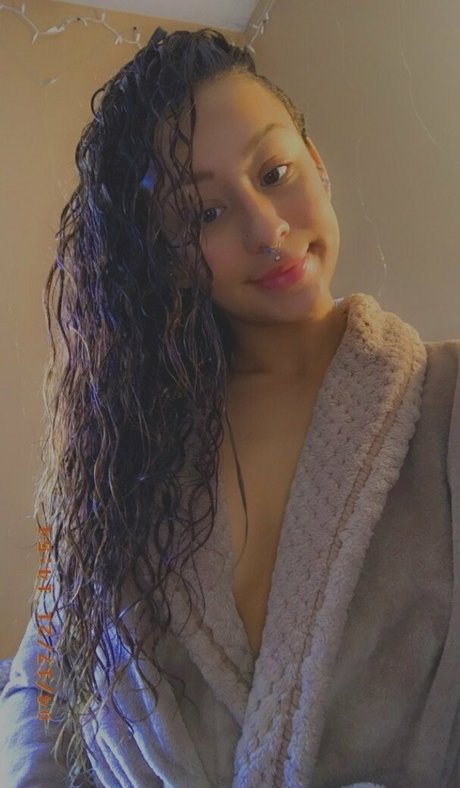 flexiblefun erotic star photo