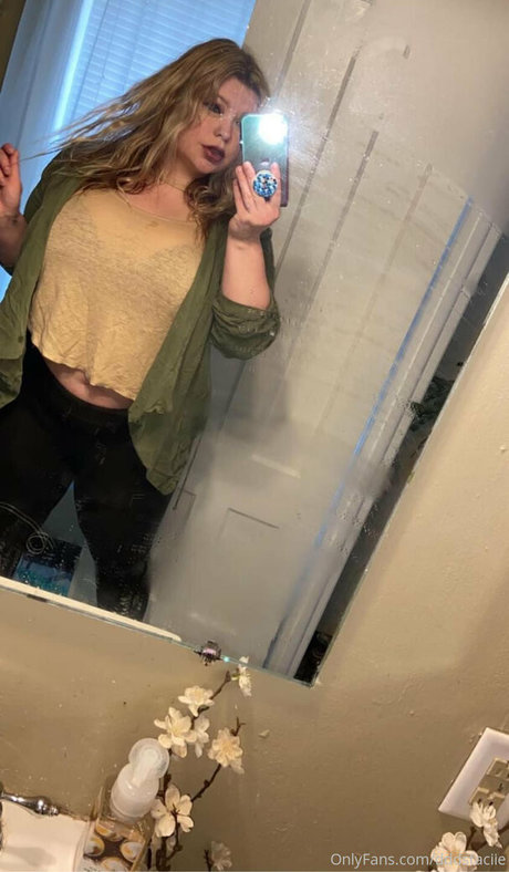 dddstaciie pornstar xxx image