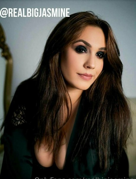 realbigjasmine top profile image