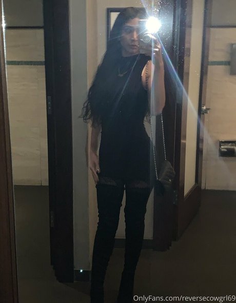 reversecowgrl69 model high quality gallery