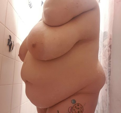 ribbonsandbruises exclusive actress picture