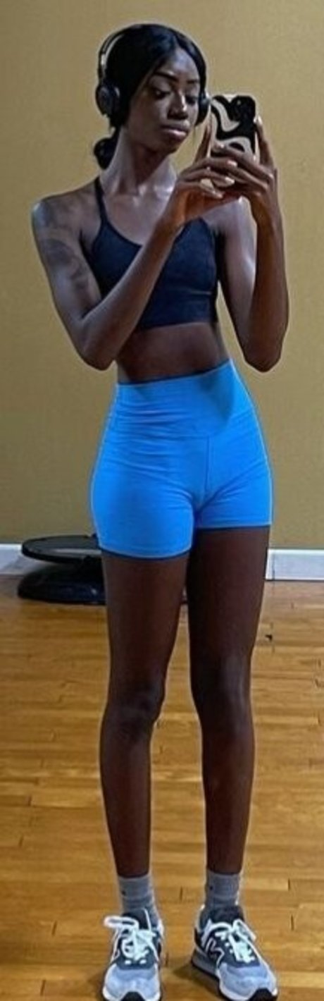 Luhmulaa perfect model gallery