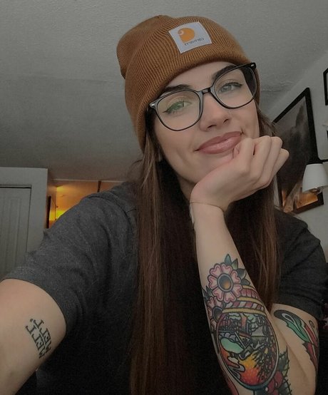 bundaddy model erotic pics