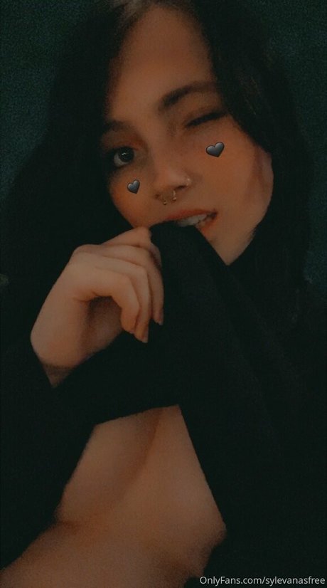 sylevanasfree model porn pic