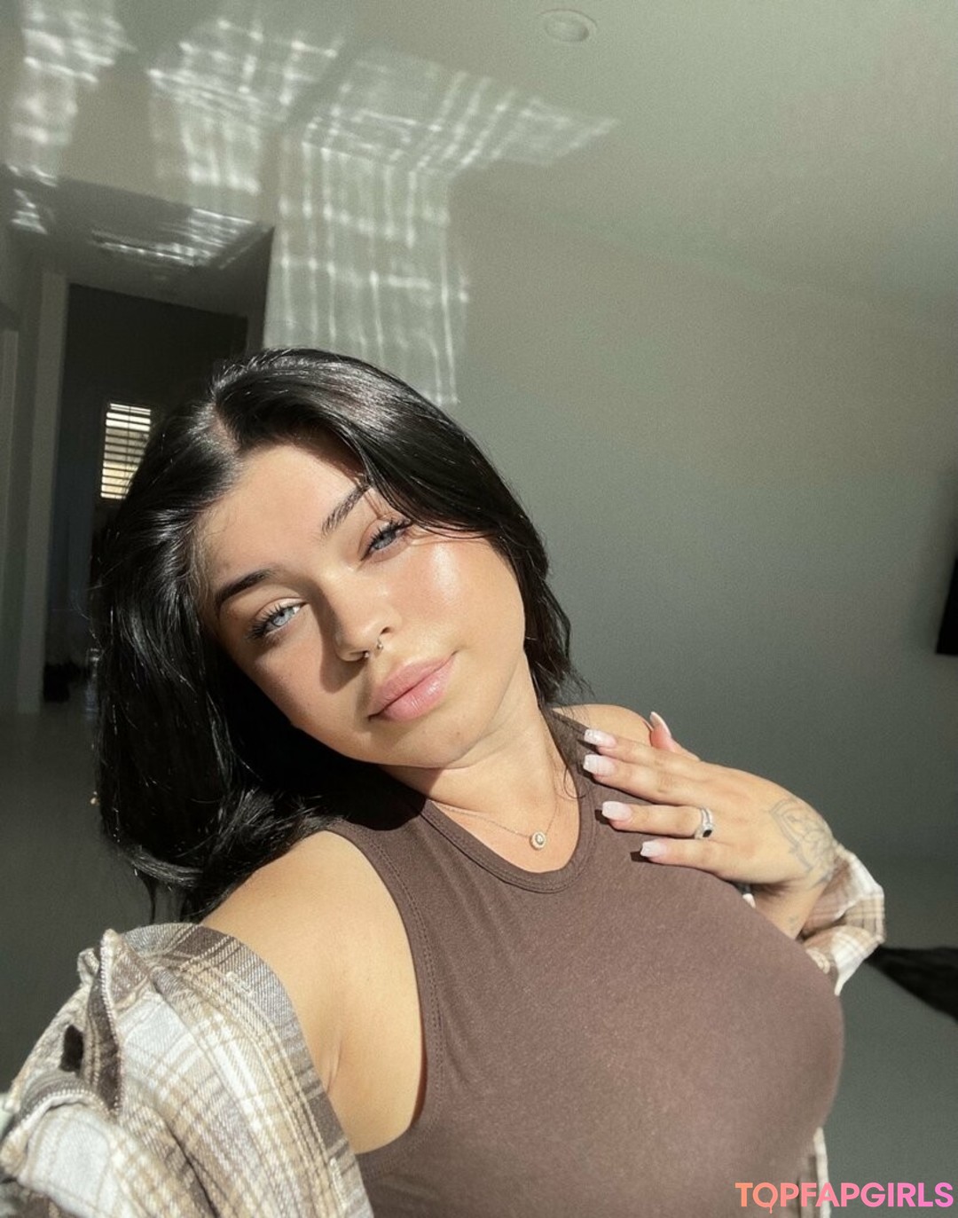 flat chested onlyfans hot xxx image