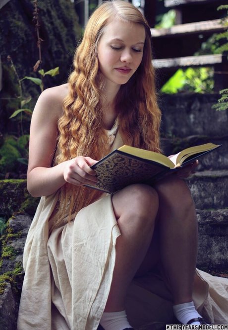 Dolly Little star exclusive archive