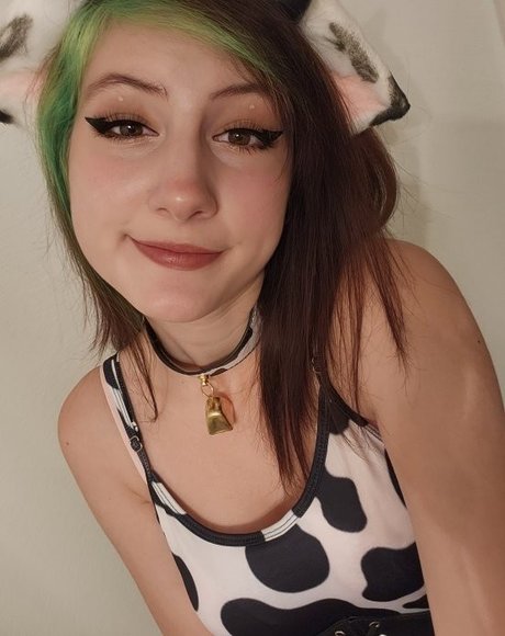 amateur wife onlyfans pornographic photos