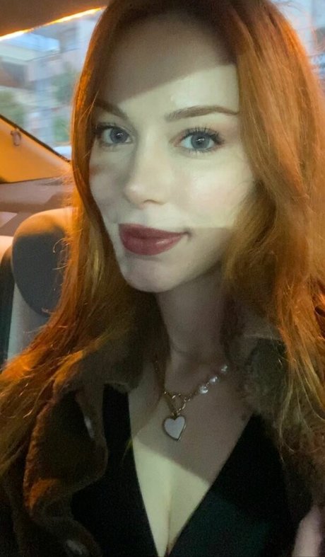 Aysennyuksel star nice galleries