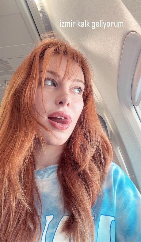 Aysennyuksel hot pornstar image