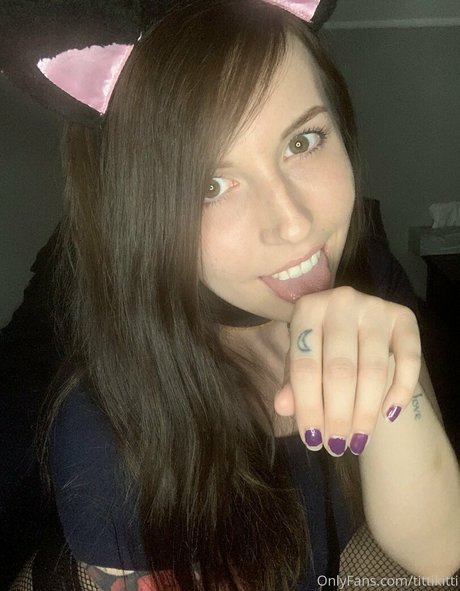 tittikitti star perfect photos