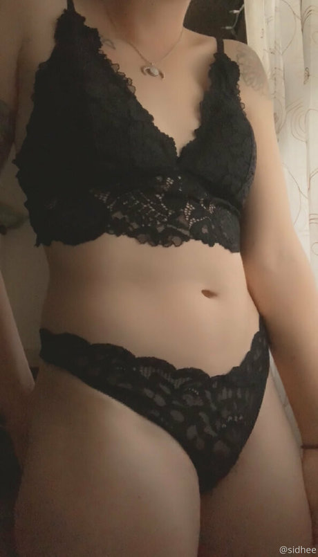 sidhee star pornographic img