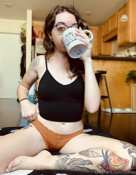 sidhee nude actress img