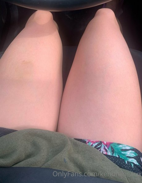 kendraheaux beautiful model photos