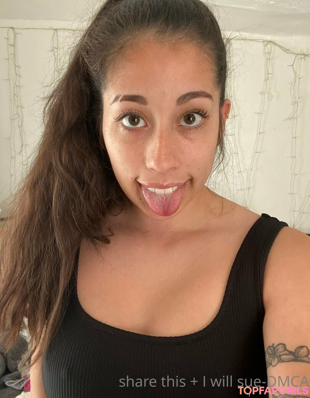 freegoddessmia erotic actress archive