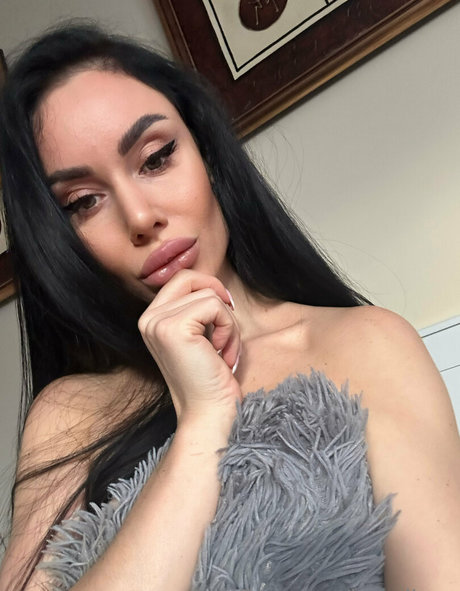 iamalinax free model pics