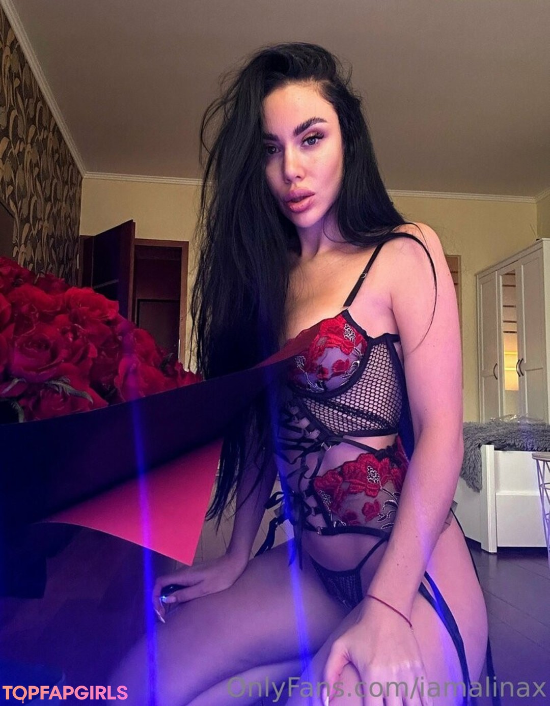 iamalinax pretty actress photos