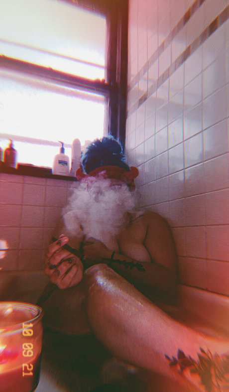 pipermedown high quality pornstar photo