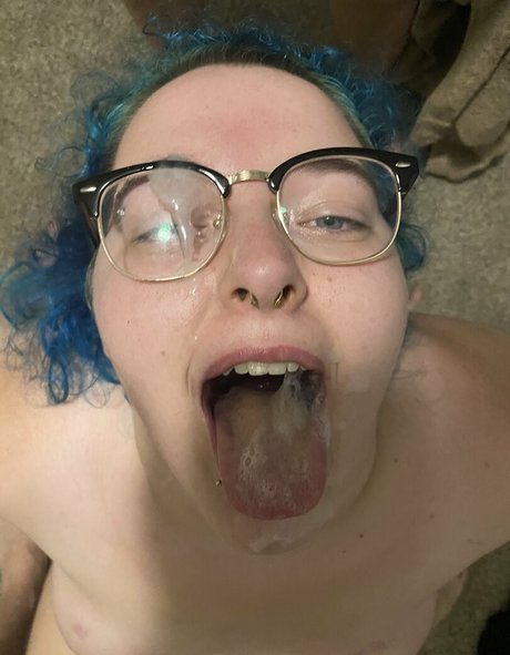 pipermedown pretty actress pics