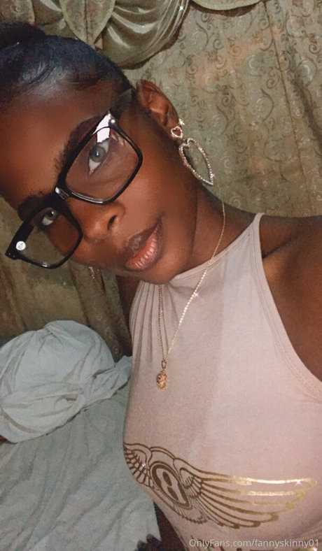 fannyskinny01 sexy star galleries