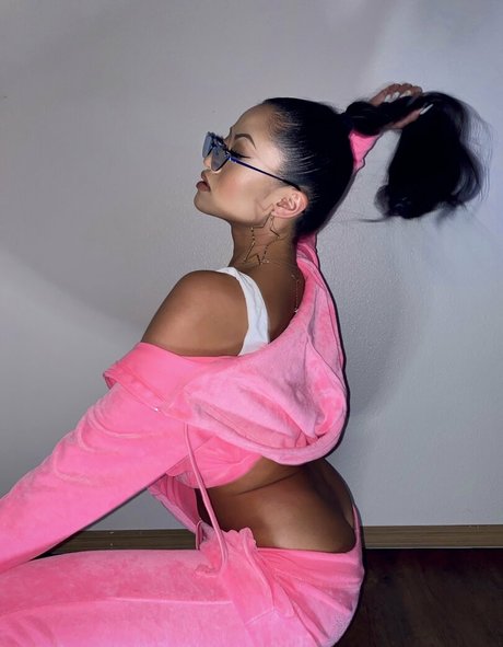 kamikolin nudes star galleries