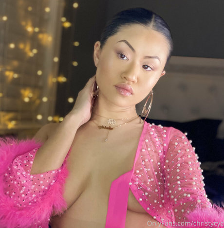 kamikolin erotic model galleries