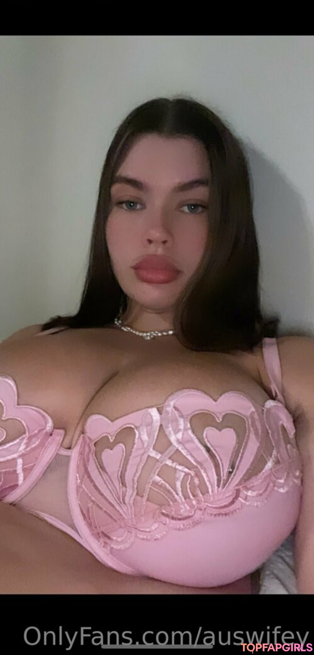 Phoebewillow exclusive model images