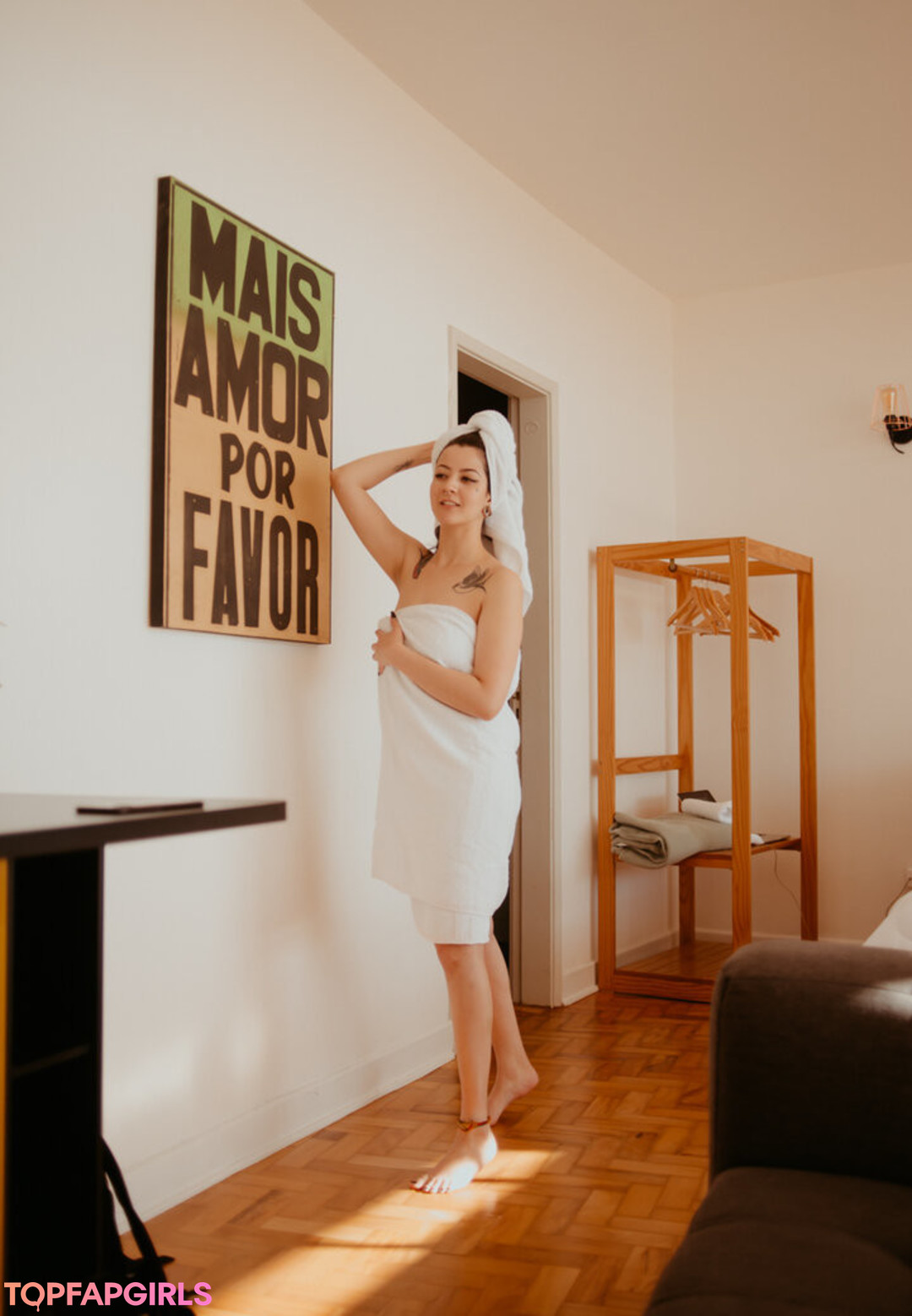 influencer onlyfans beautiful nude image