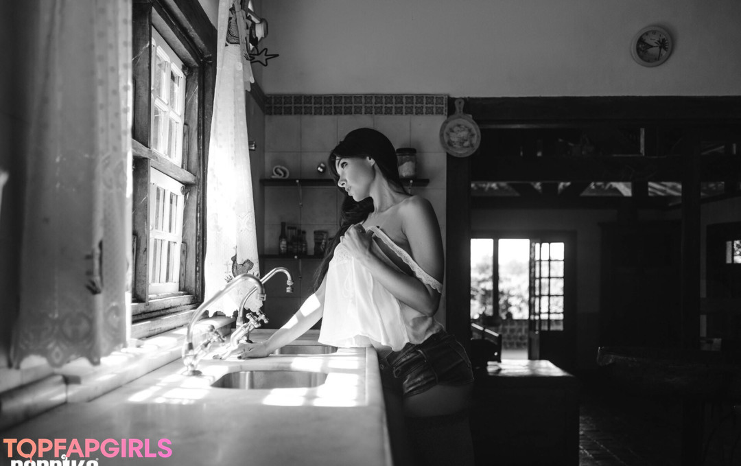 curvy xxx onlyfans free porn image