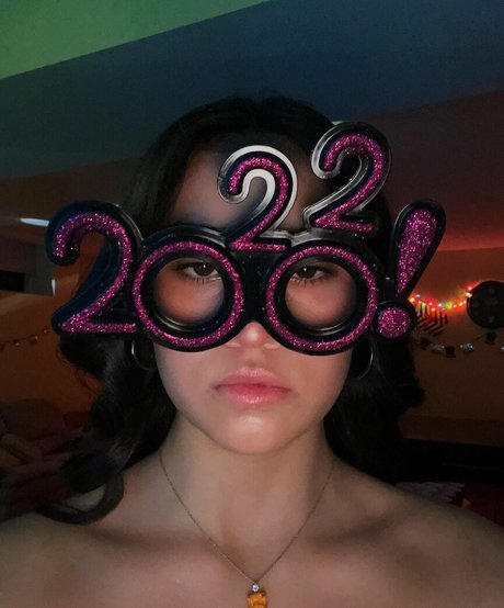 alex papadonker art actress img