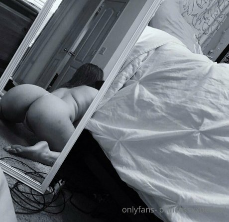 teen fingering onlyfans top gallery