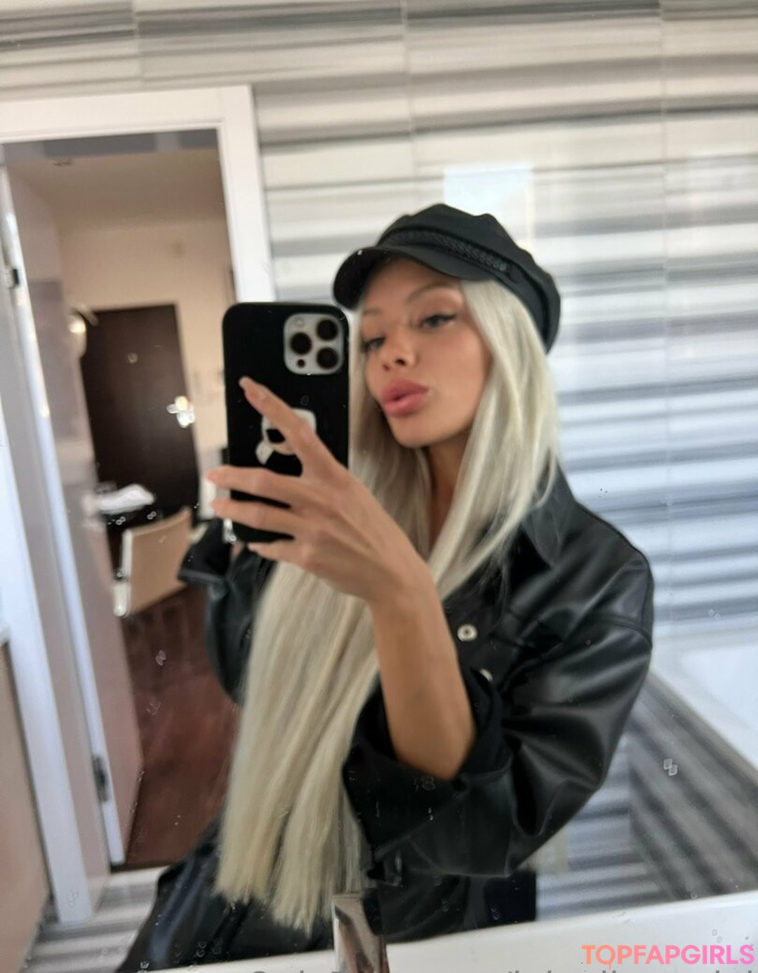 lolaellemodel pornstar art picture