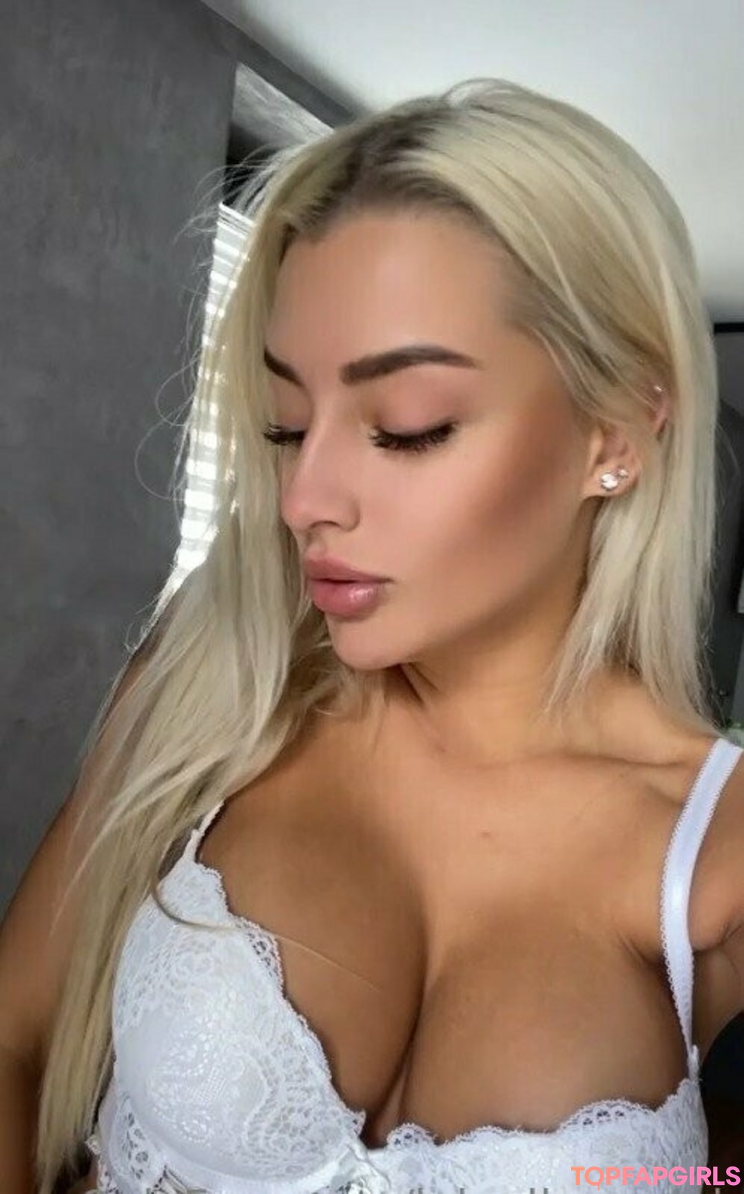 lolaellemodel high quality pornstar galleries
