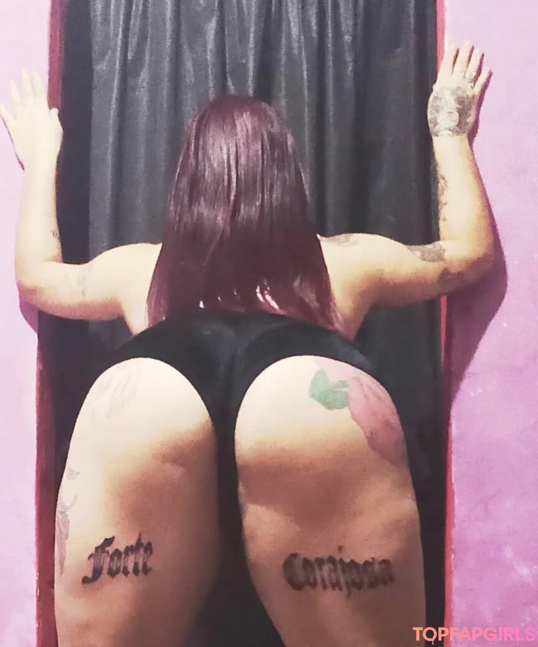 Debiinhawalker naked star galleries