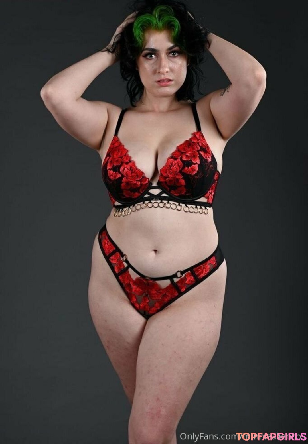 minniealiencos model adult archive