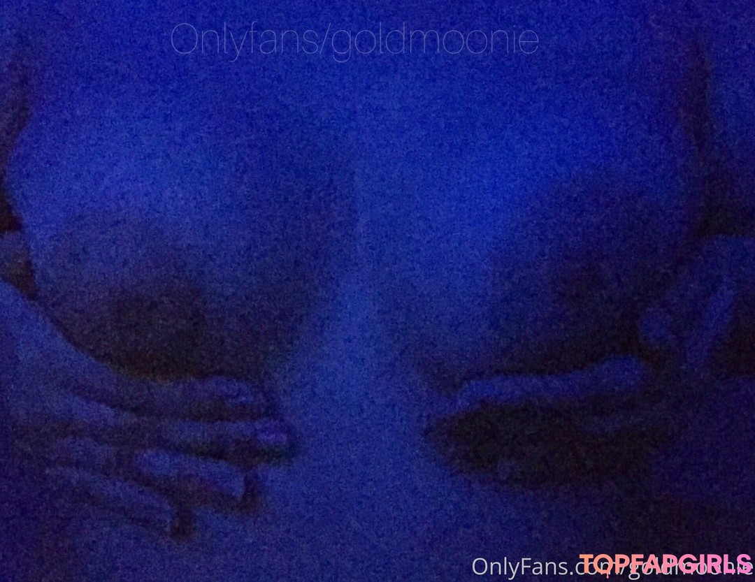 goldmoonie naked actress gallery