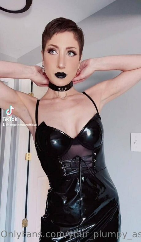 your plumpy ass free model pics