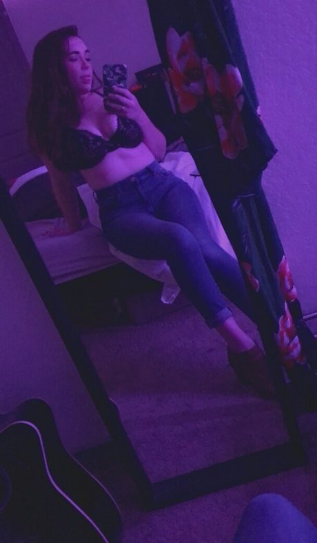 Emily Fox star best galleries