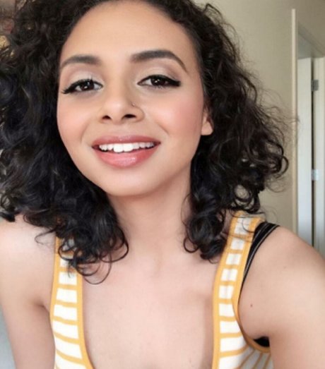 React GirlsYT perfect star photo