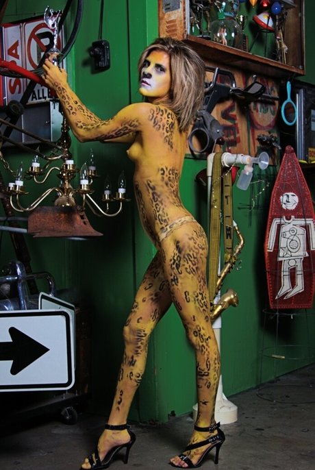 Genevieve04k perfect actress images