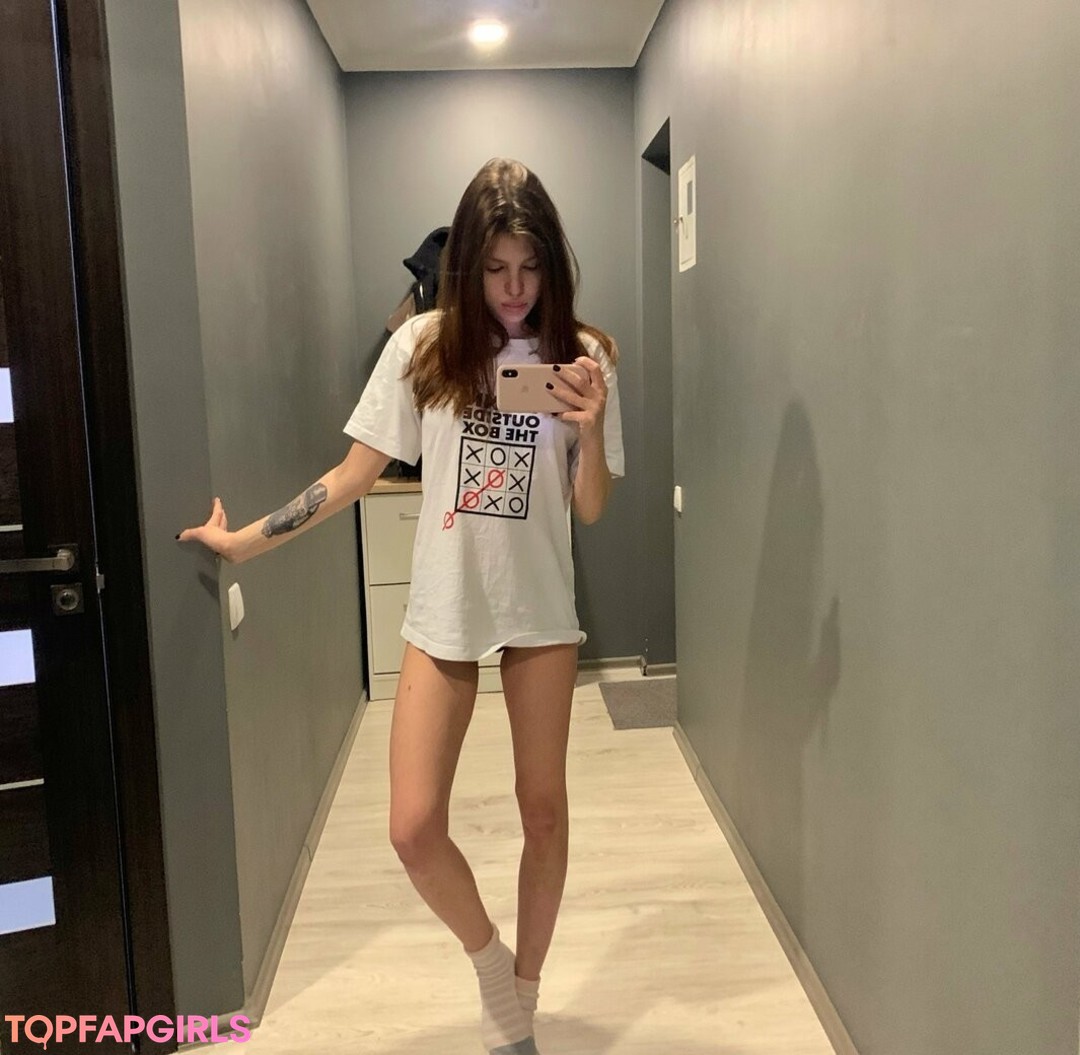 Anibutler nude pornstar photo