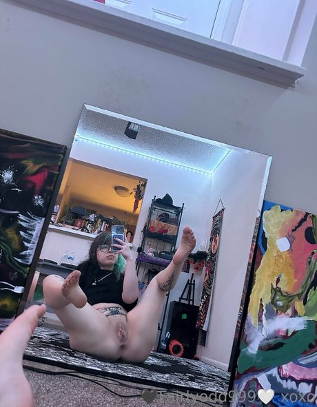 fairlyodd222 pornstar erotic photos