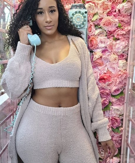 hot asian onlyfans free sexy photo