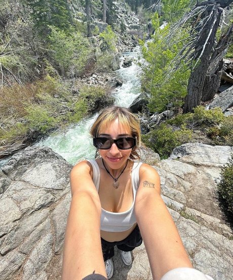 Tiana Renay beautiful actress images