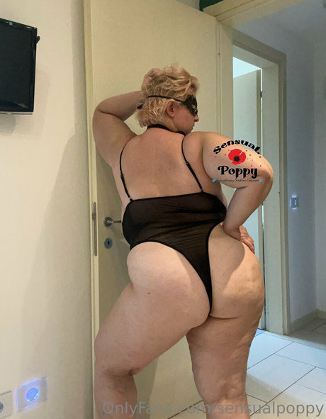 fitness model onlyfans erotic picture